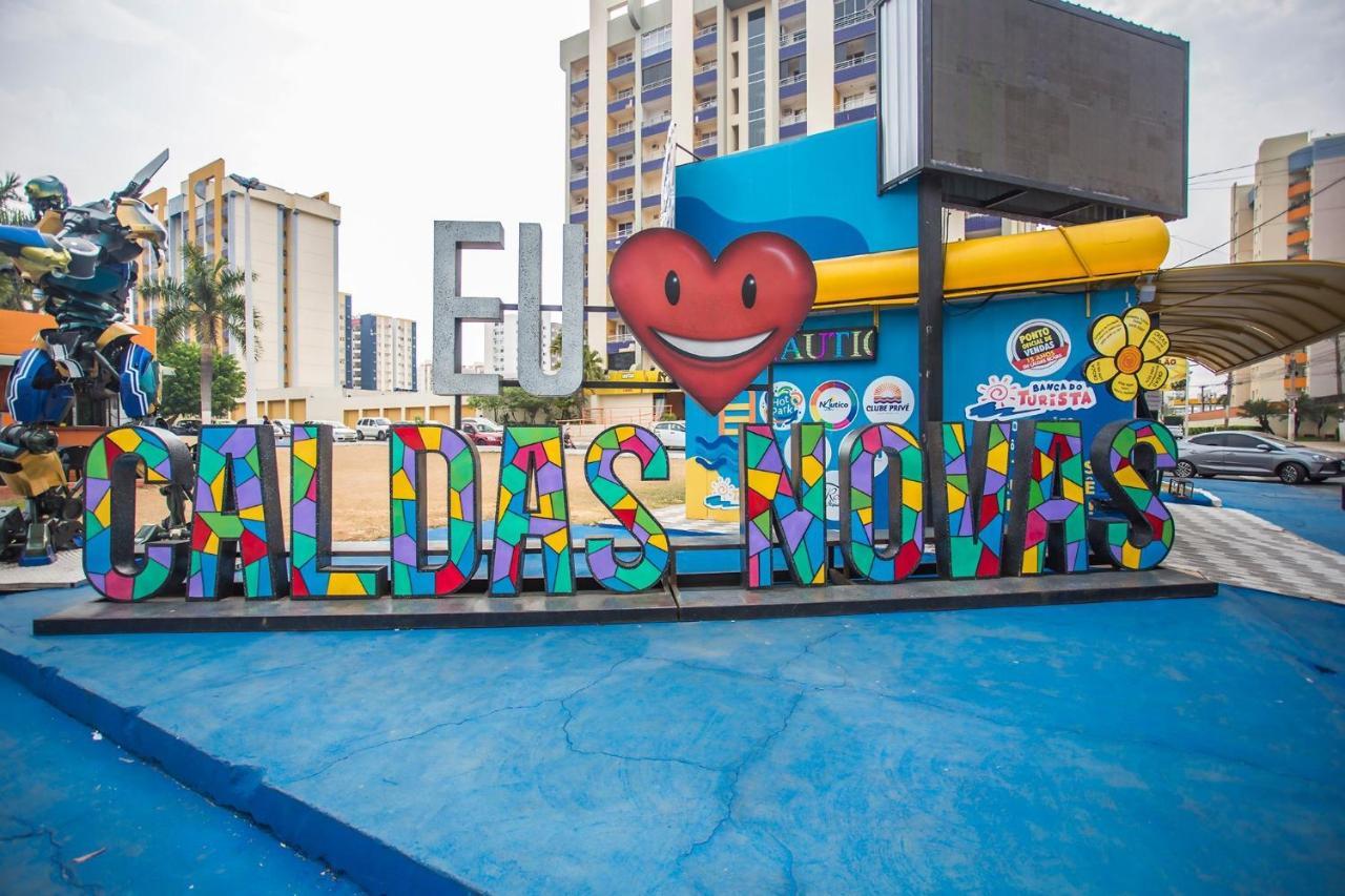 Diroma Fiori Daire Caldas Novas Dış mekan fotoğraf