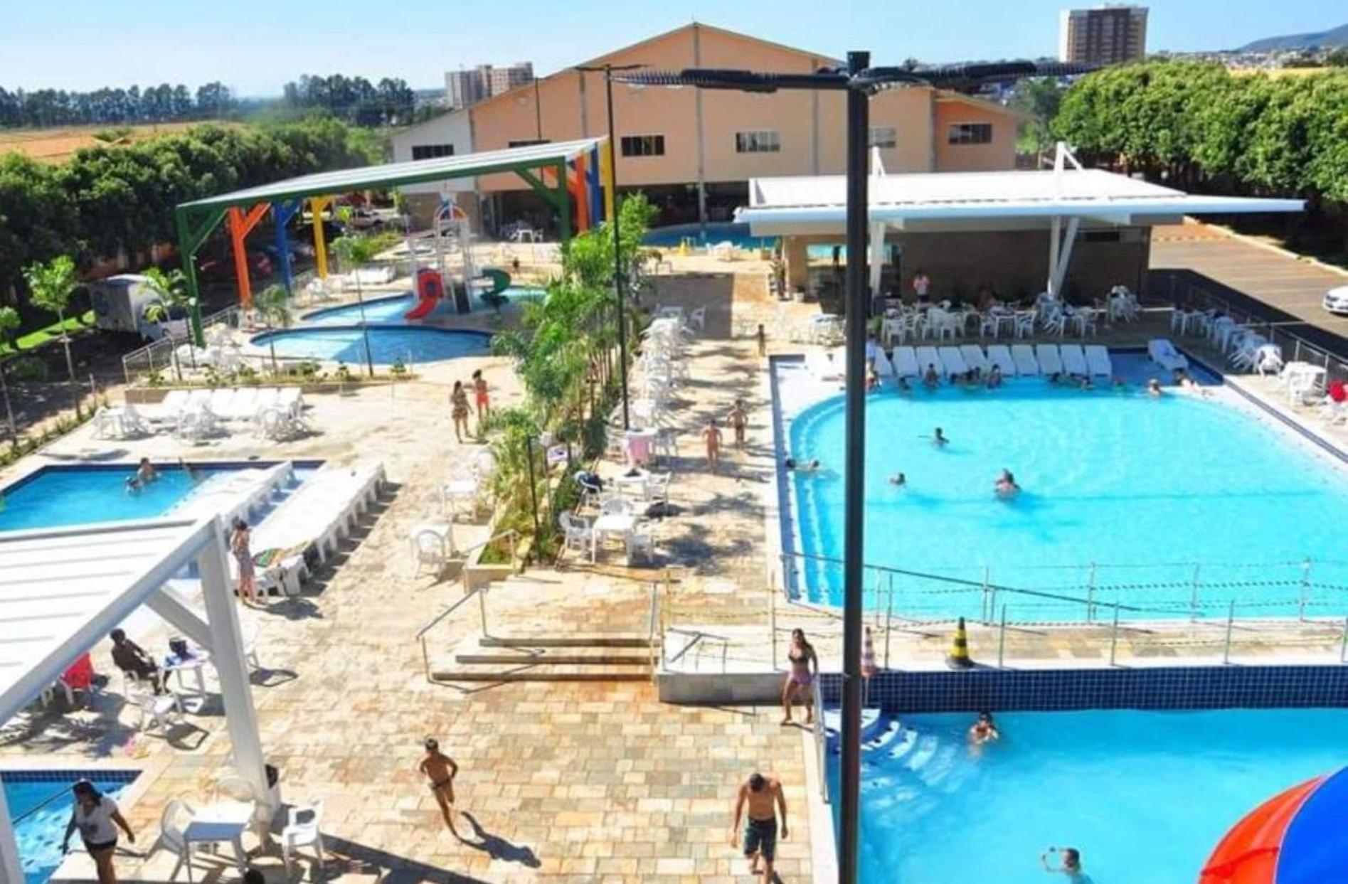 Diroma Fiori Daire Caldas Novas Dış mekan fotoğraf